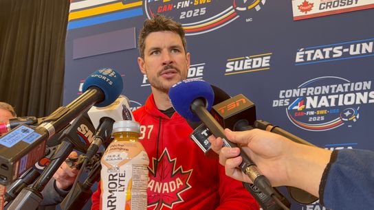 QMJHL names trophy after Crosby taken Montreal. Photo by TAYLOR HAASE / DKPS